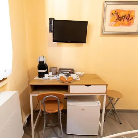 Pensjonat La Casa Del Postino Farigliano