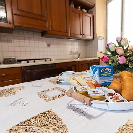 La Casa Del Postino Vendégház Farigliano