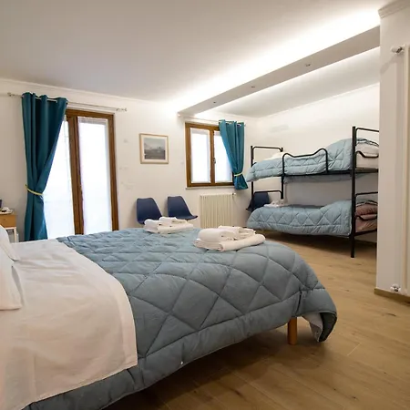 La Casa Del Postino Pensjonat Farigliano